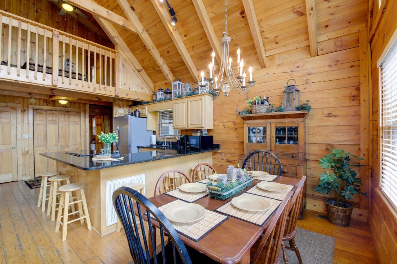 Smoky Mountains Cabin With Hot Tub, Deck And Views! Сивиървил Екстериор снимка
