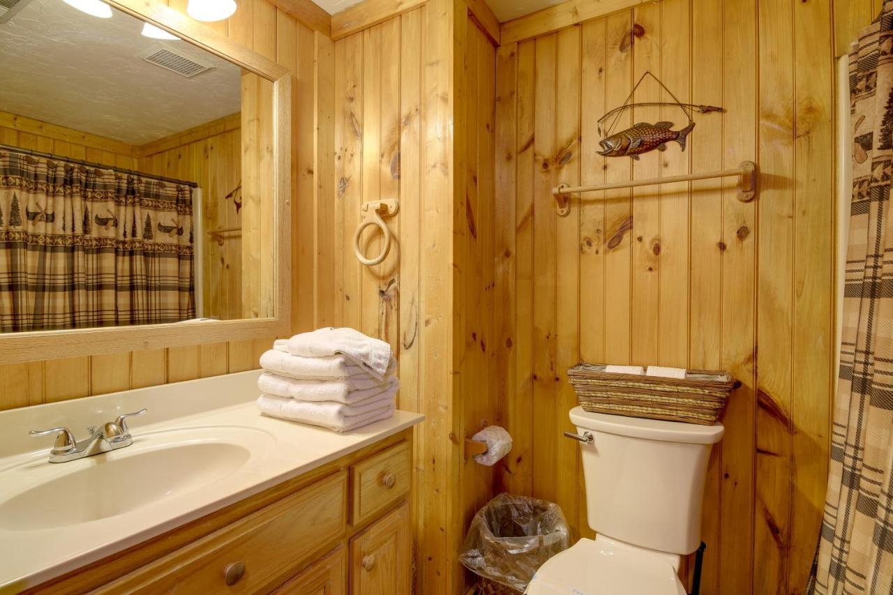 Smoky Mountains Cabin With Hot Tub, Deck And Views! Сивиървил Екстериор снимка