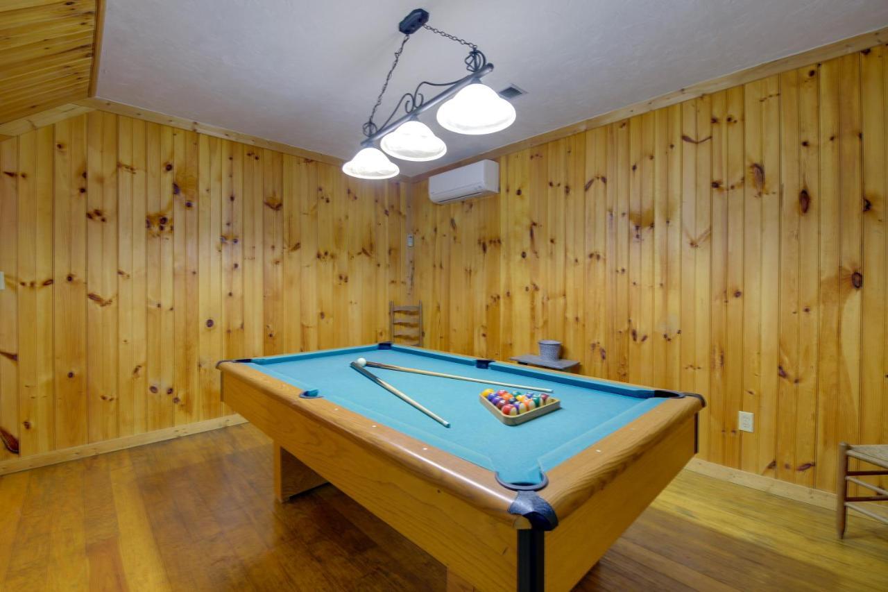 Smoky Mountains Cabin With Hot Tub, Deck And Views! Сивиървил Екстериор снимка