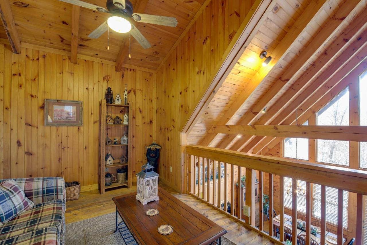 Smoky Mountains Cabin With Hot Tub, Deck And Views! Сивиървил Екстериор снимка